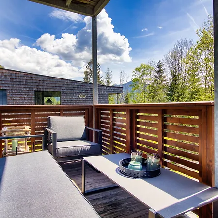 Zellpeak Apartment *